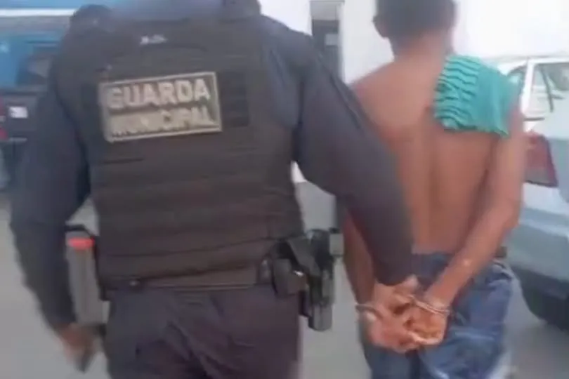 Guarda Municipal prende suspeito de violência doméstica e ameaça com facão em Marabá